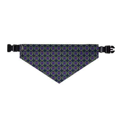 Fleur de Lys Pet Bandana Collar